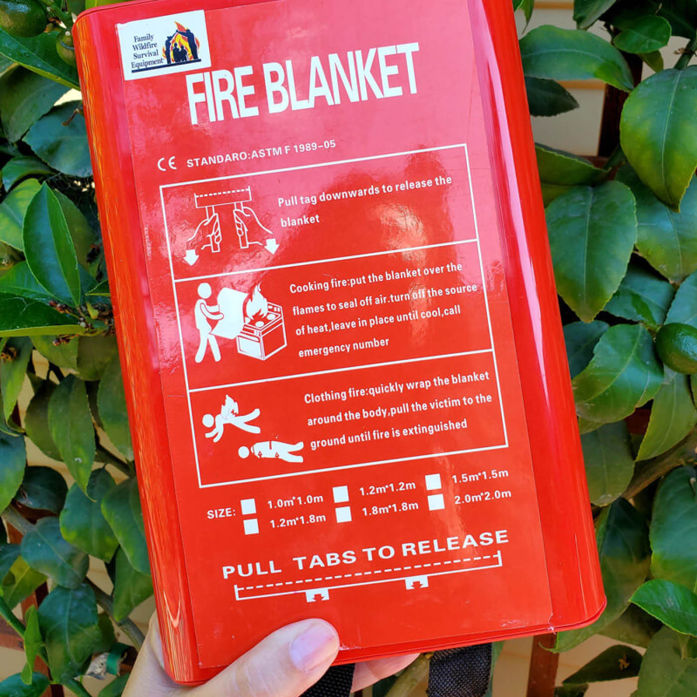 Fire blanket in case of fire